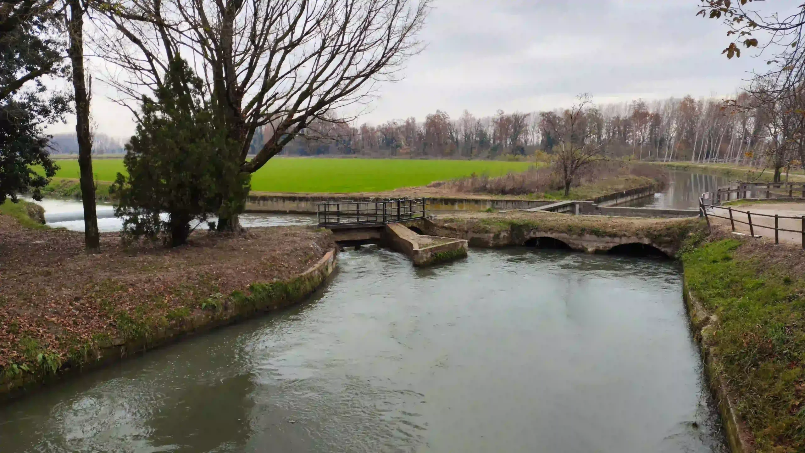 L'ingresso del naviglio Civico della città di Cremona